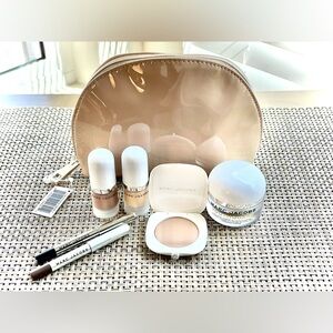 MARC JACOBS Tan Patent Zipper Makeup Bag and 6 High Performance Beauty Products